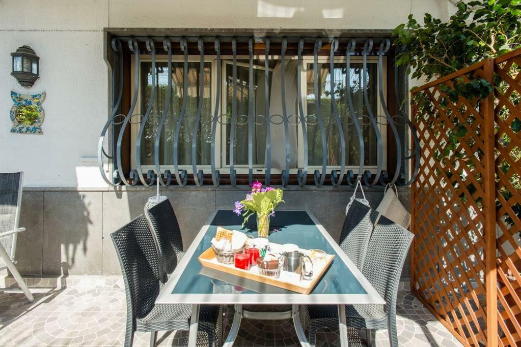 Santa Clara Suite Napoli Bagian luar foto